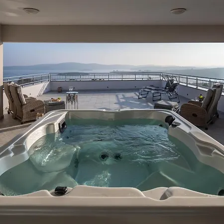 Three Islands Villa