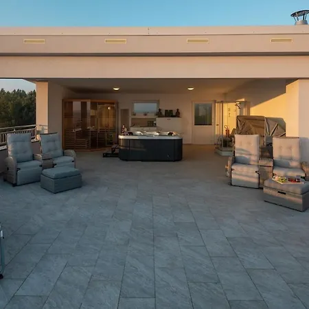 Villa Three Islands